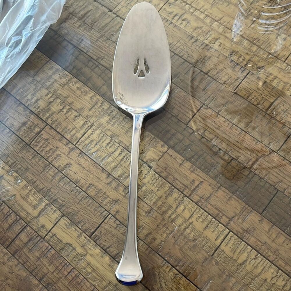 NEW Oneida Othenia USA Pastry Pie Server - Servall
